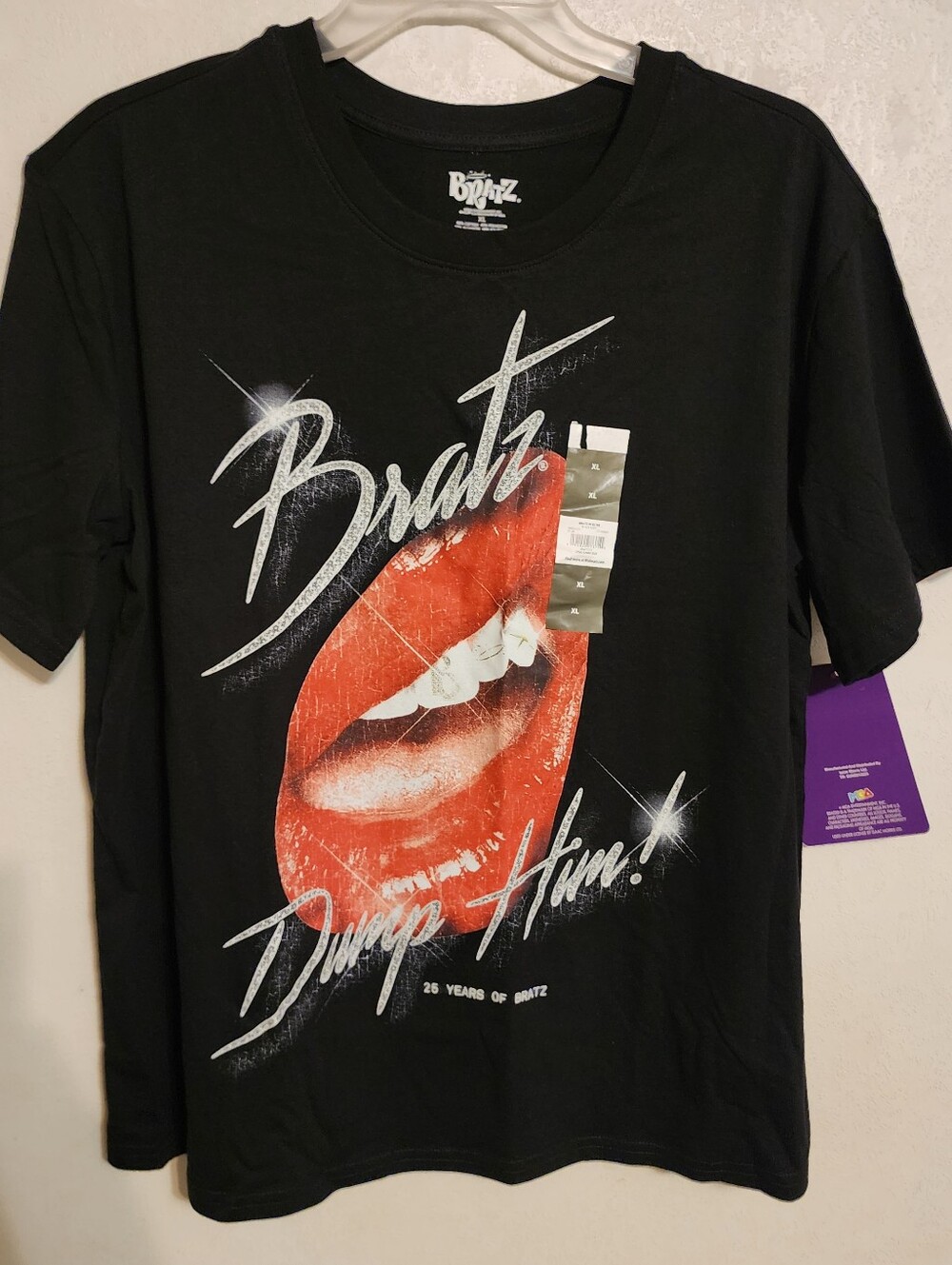 Bratz Women's Graphic Tee Short Sleeve Size XL NWT